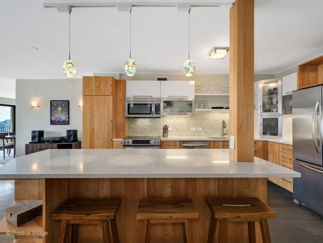 Foto del edificio - 2020 N Lincoln Park W