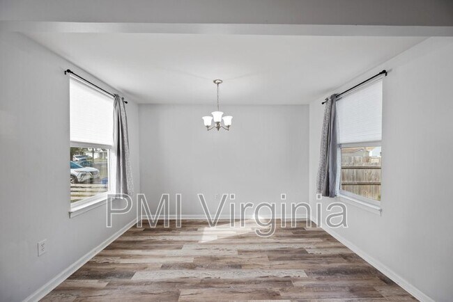 Building Photo - 6352 Palem Rd