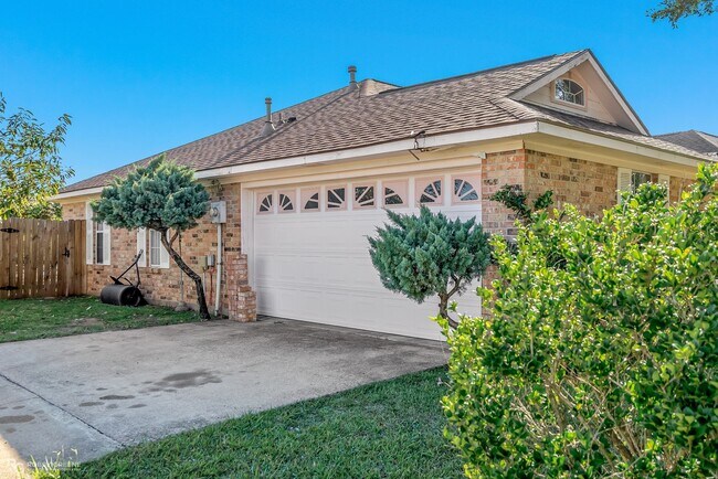Foto del edificio - South Bossier 3BD/2BA - OASIS - live on Va...