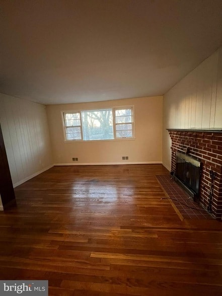 Foto del edificio - 8102 Carey Branch Dr