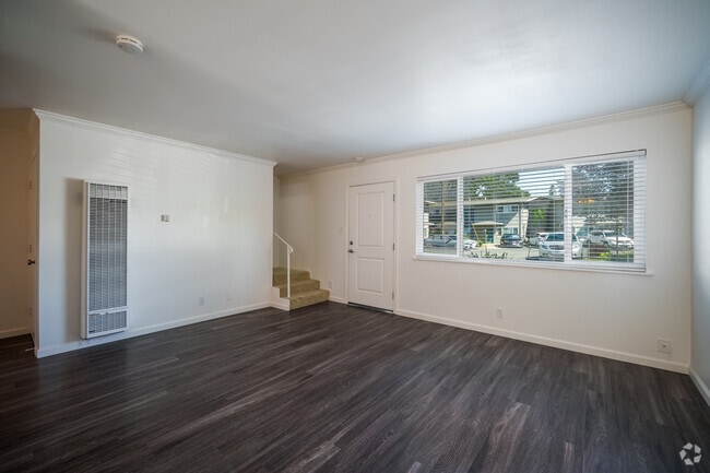 2BR, 1.5BA - 918SF - Living Room - Terra Castro Valley