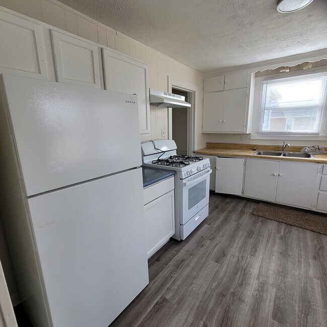 2507 Veach Rd, Owensboro, KY 42303 House Rental in Owensboro, KY