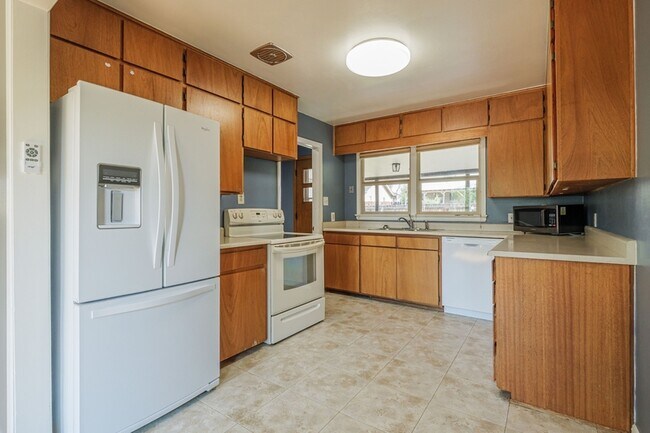 Foto del edificio - 2106 Bookcliff Ave