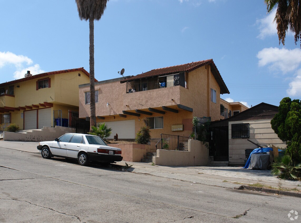 Foto del edificio - 4038 48th St