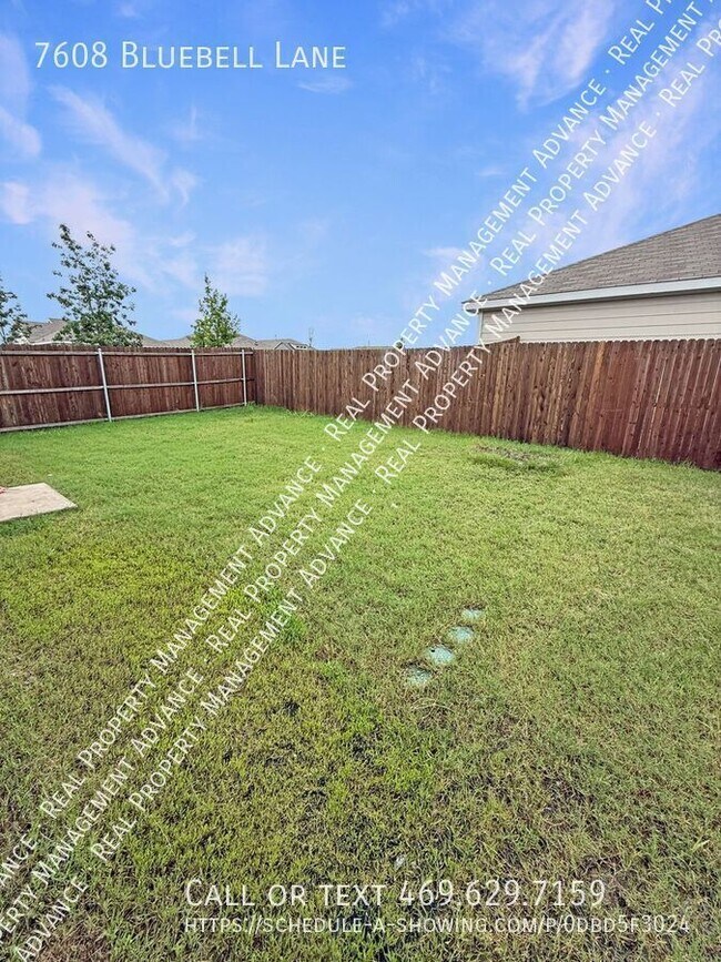 Building Photo - 7608 Bluebell Ln