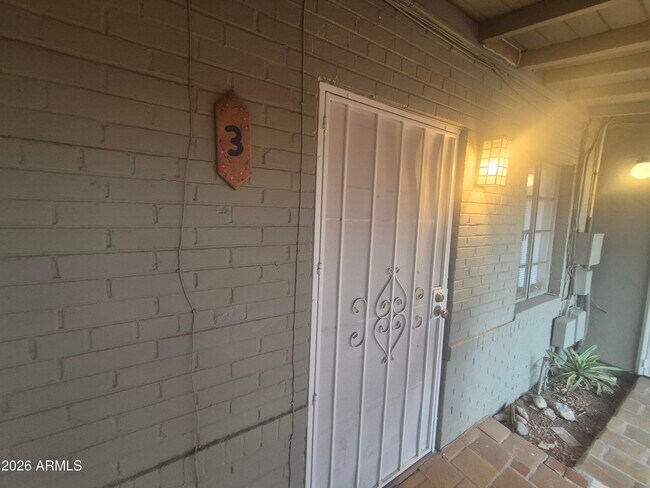 Foto del edificio - 602 E San Juan Ave