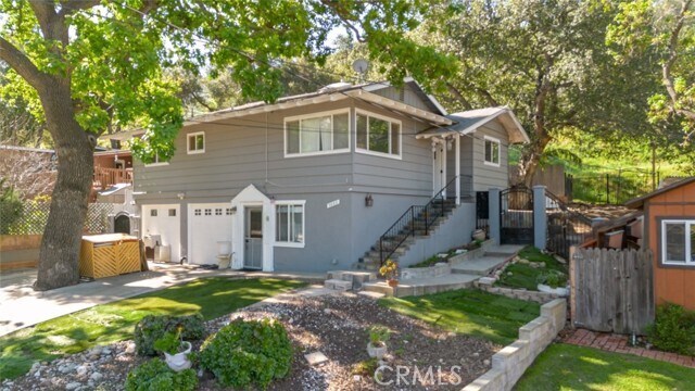 Foto del edificio - 5888 Oak Knolls Rd