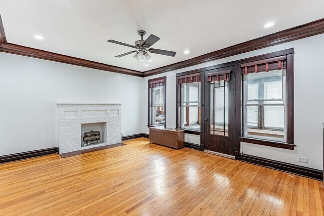 Foto del edificio - 4938 W Monroe St