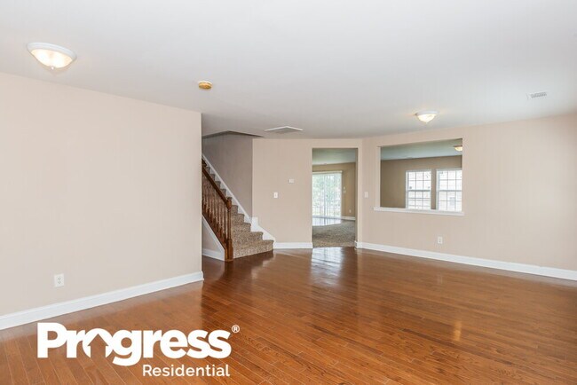 Building Photo - 12934 Tahoe Dr