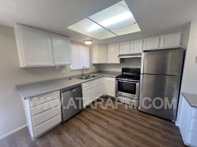 Foto del edificio - 4247 S Hwy 89