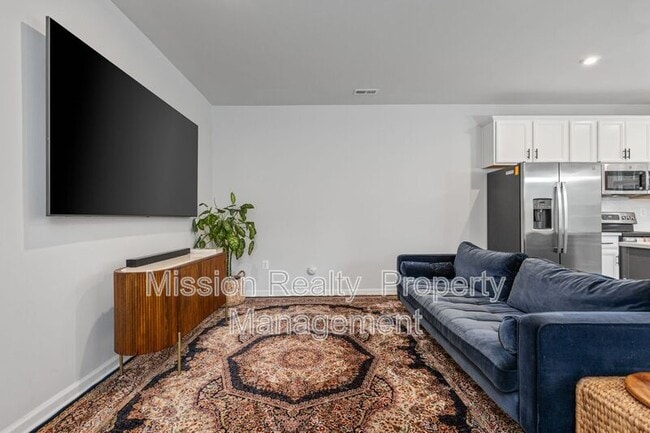 Building Photo - 5535 Wenrich Dr