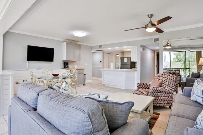 Foto del edificio - 1500 Midnight Cove II Pl