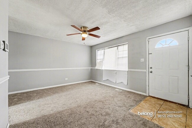 Foto del edificio - 631 Andover St