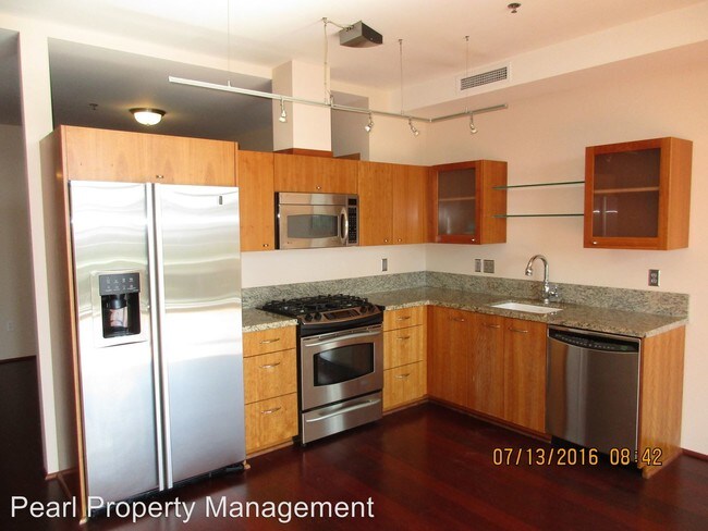 Foto del edificio - 1221 SW 10th Ave