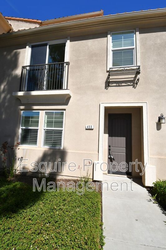 Building Photo - 433 Castiano St
