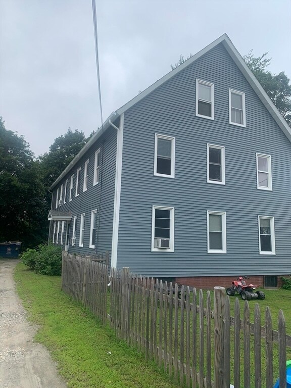 Foto del edificio - 292 Providence Rd