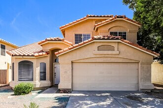 Building Photo - 9721 W Runion Dr