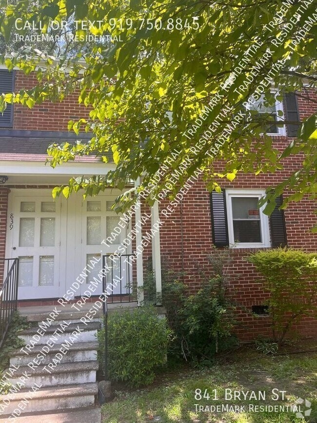 Building Photo - 841 Bryan St