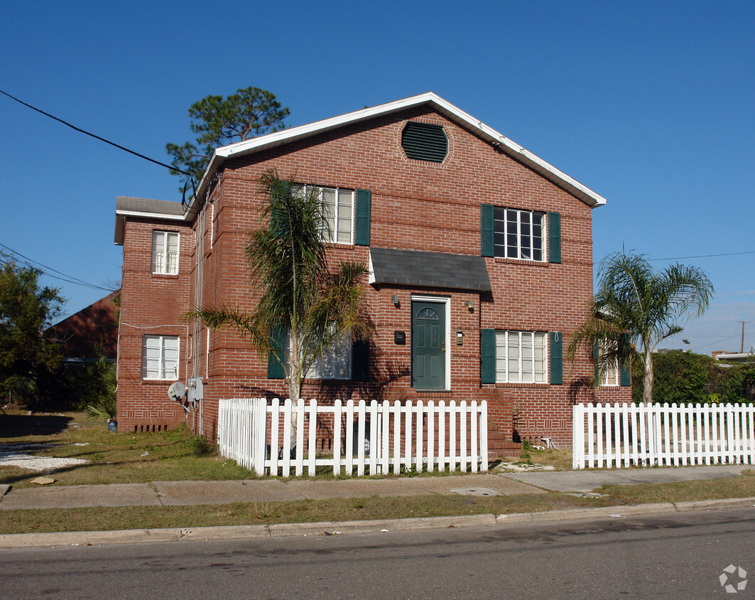 Primary Photo - 37 17th St