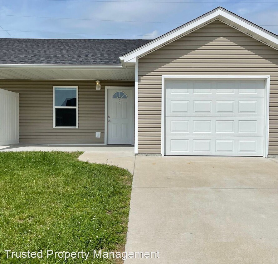Primary Photo - 3 br, 2 bath House - 27 Patriot Drive