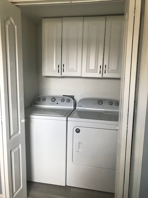 Laundry included - 303 N East St