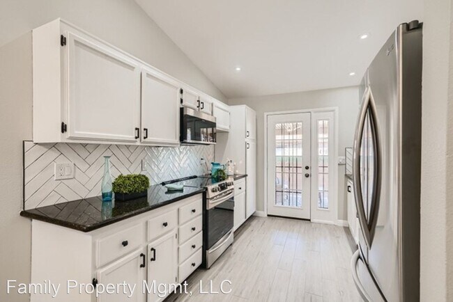 Foto del edificio - 2 br, 2 bath House - 2334 Jack Pine Way