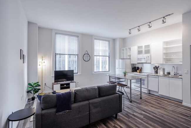 Building Photo - 9-JAN-JAN E 4th St