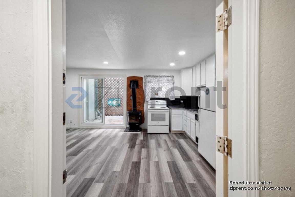 Foto principal - 474 90th St