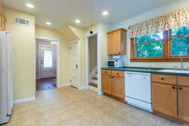 Foto del edificio - 24 Orchard Pl