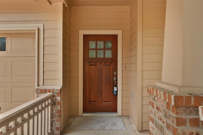 Building Photo - 95 Douvaine Ct
