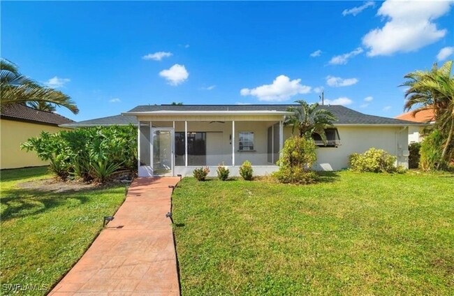 Foto del edificio - 4709 SW 25th Pl