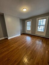 Building Photo - 41 Dubois St