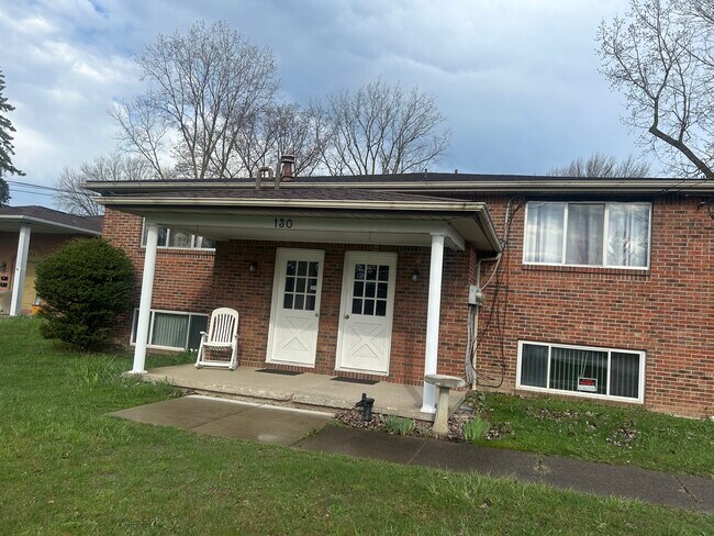 Building Photo - 130 19th Ave