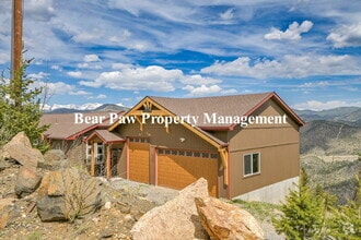 Building Photo - 1729 Santa Fe Mountain Rd