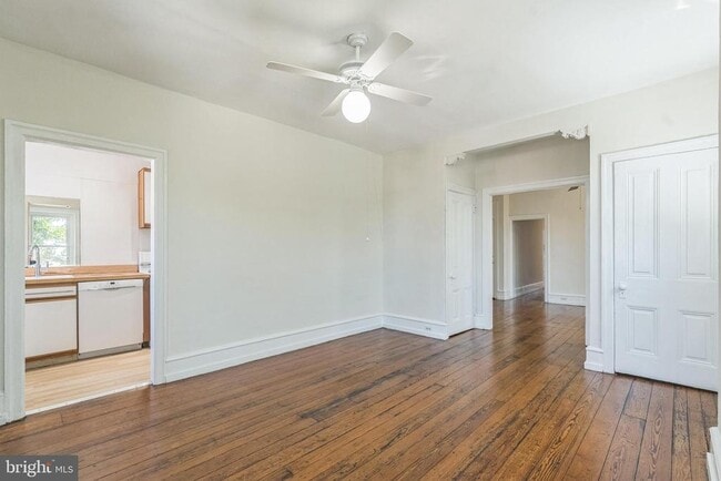 Building Photo - 2117 Spruce St