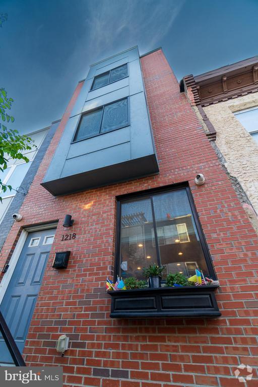 Building Photo - 1218 S Bucknell St
