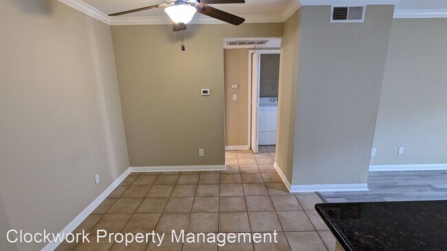 Building Photo - 1 br, 1 bath House - 1030 Vista Del Cerro ...