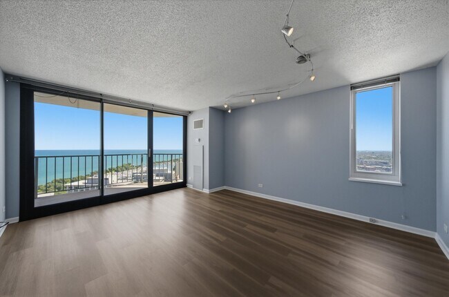 Building Photo - 3660 N Lake Shore Dr