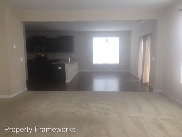 Foto del edificio - 226 Birchfield Dr