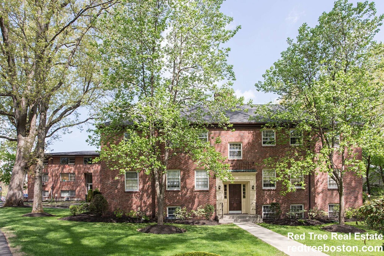 Building Photo - 59 Wyman St