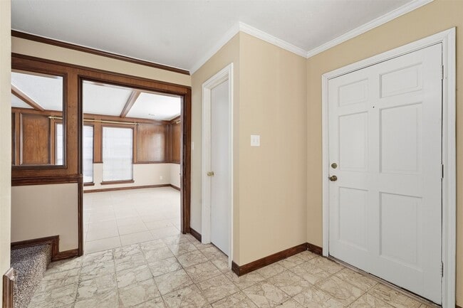 Foto del edificio - 16014 Southampton Dr