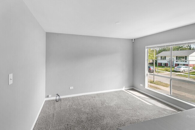 Building Photo - 4440 Camden Ct