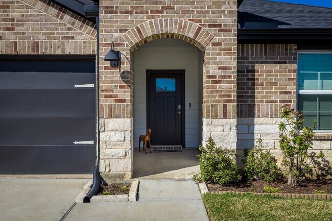 Foto del edificio - 31714 Melkridge Rd