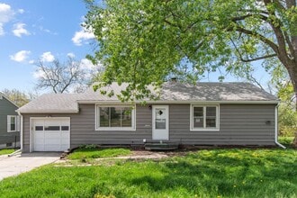 Building Photo - 3565 Frances St