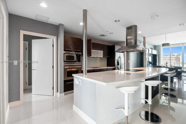 Foto del edificio - 7930 East Dr