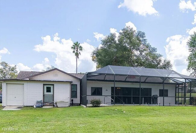 Foto del edificio - 3 br, 2 bath House - 7401 Galloway Road