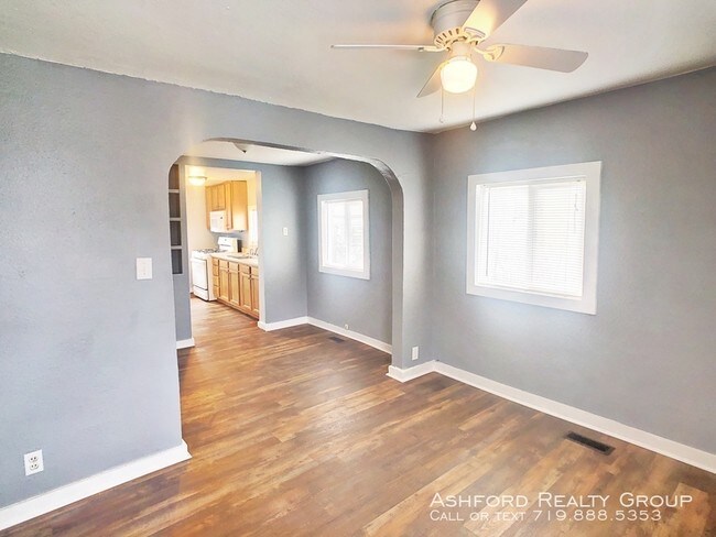 Foto del edificio - 706 Ralston Ct