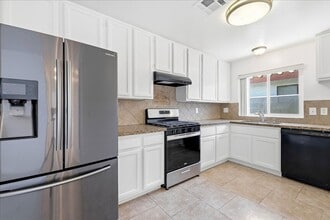 Building Photo - 31601 Avenida Maravilla