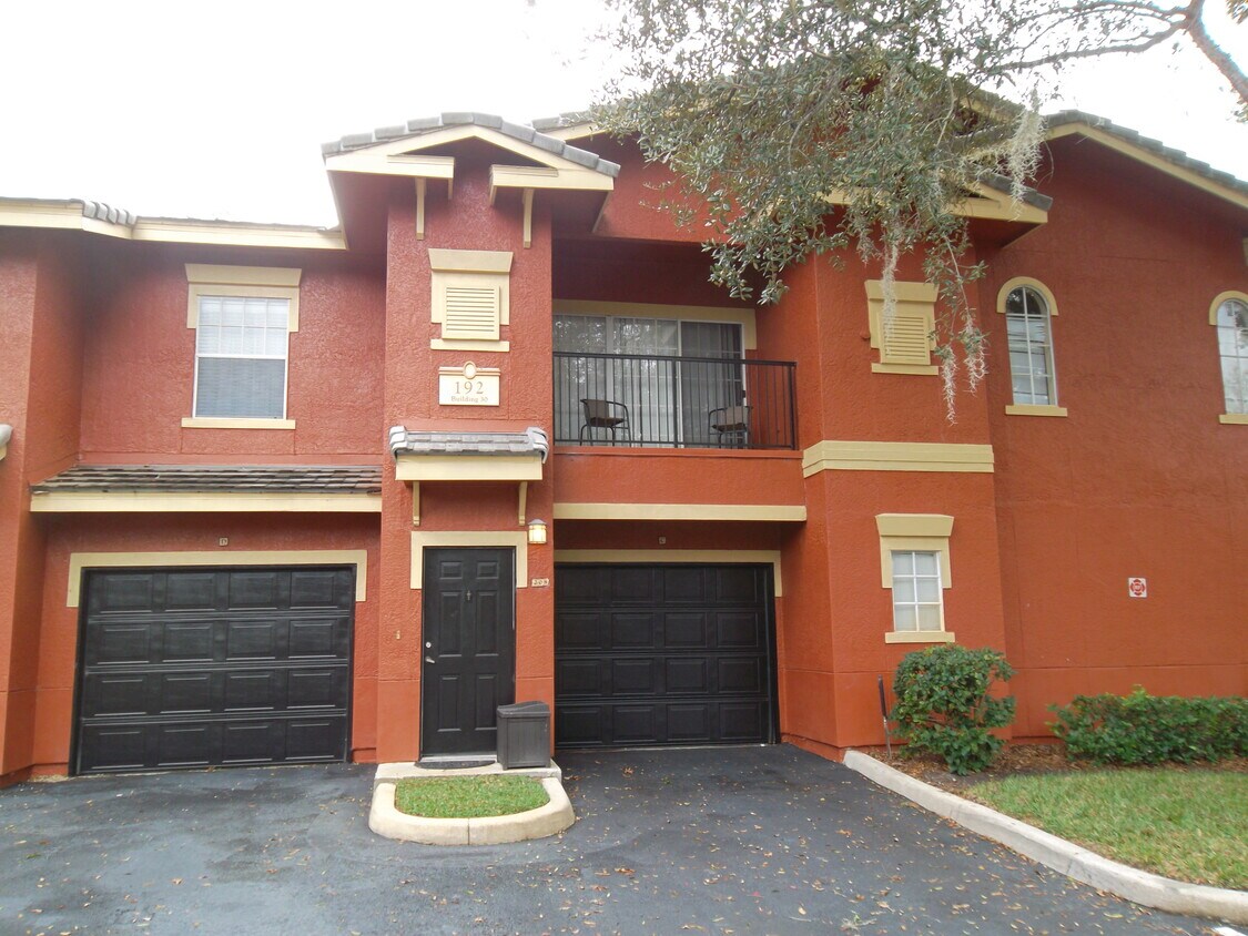 210 Villa Di Este Terrace Unit 204, Lake Mary, FL 32746 Condo for
