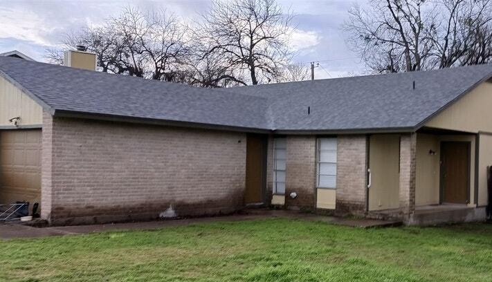 Foto principal - 805 Betsy Ross Dr